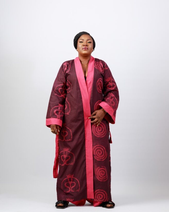thumbnailHeritage Wrap Robe – Maroon & Pink Wax Resist Adire 2